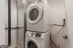 908 S 21st St, Philadelphia, PA 19146 - Photo 20