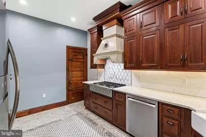 507 S 45th Street, Philadelphia, PA 19104 - Photo 10
