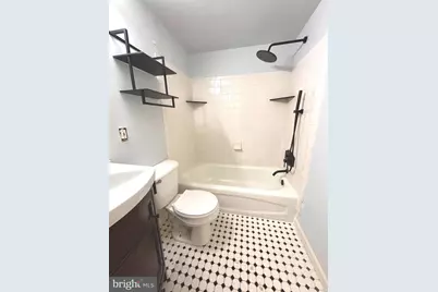 2340 Christian Street, Philadelphia, PA 19146 - Photo 12