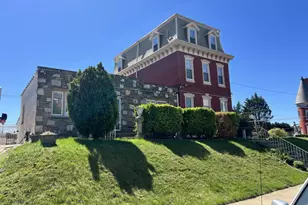 6933 Ditman St, Philadelphia, PA 19135 - Photo 4