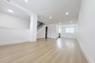 12157 Aster Rd, Philadelphia, PA 19154 - Photo 2