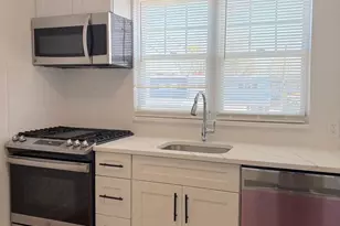 12157 Aster Rd, Philadelphia, PA 19154 - Photo 2