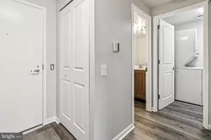 241 S 6th St, Philadelphia, PA 19106 - Photo 14