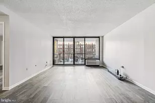 241 S 6th St, Philadelphia, PA 19106 - Photo 16