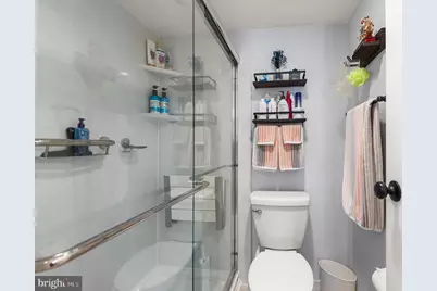 5025 S Convent Lane #J, Philadelphia, PA 19114 - Photo 18