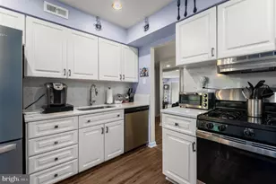 5025 S Convent Ln, Philadelphia, PA 19114 - Photo 6