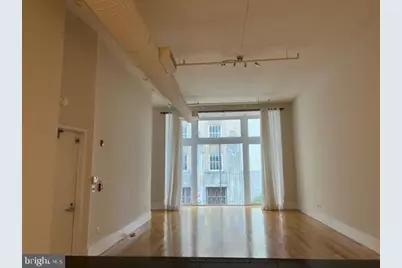 1615 Walnut Street #2, Philadelphia, PA 19103 - Photo 4