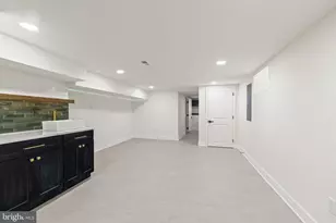 174 Lauriston St, Philadelphia, PA 19128 - Photo 30