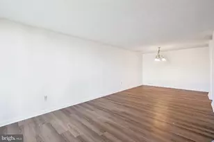 604 S Washington Square, Philadelphia, PA 19106 - Photo 2