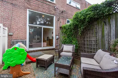 405 S Lecount Street, Philadelphia, PA 19146 - Photo 8