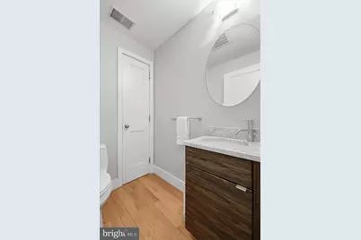 112 Market Street #3, Philadelphia, PA 19106 - Photo 6