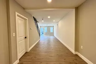 2058 E Auburn St, Philadelphia, PA 19134 - Photo 14