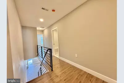 2058 E Auburn Street, Philadelphia, PA 19134 - Photo 34