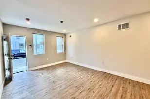 2058 E Auburn St, Philadelphia, PA 19134 - Photo 6