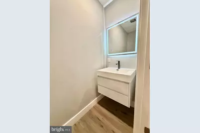 2058 E Auburn Street, Philadelphia, PA 19134 - Photo 28