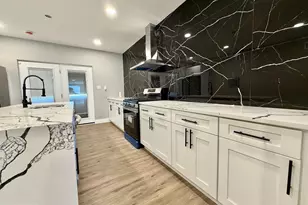 2058 E Auburn St, Philadelphia, PA 19134 - Photo 14