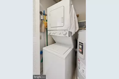 241 S 6th Street #311A, Philadelphia, PA 19106 - Photo 14