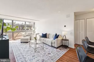 241 S 6th St, Philadelphia, PA 19106 - Photo 2