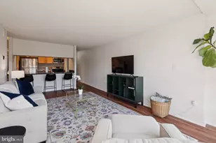 241 S 6th St, Philadelphia, PA 19106 - Photo 4