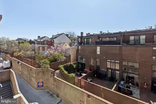 241 S 6th St, Philadelphia, PA 19106 - Photo 16