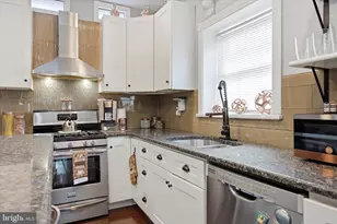 6224 Cedar Ave, Philadelphia, PA 19143 - Photo 16