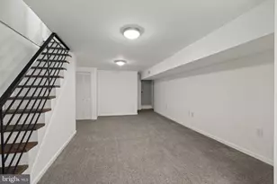 2118 N Wanamaker St, Philadelphia, PA 19131 - Photo 16