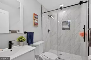 722 E Thompson St, Philadelphia, PA 19125 - Photo 16