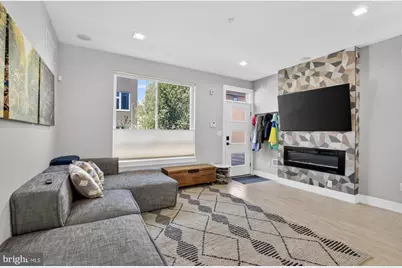 722 E Thompson Street, Philadelphia, PA 19125 - Photo 4