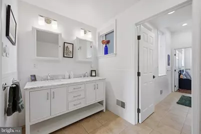 752 S 15th Street, Philadelphia, PA 19146 - Photo 14