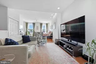 752 S 15th St, Philadelphia, PA 19146 - Photo 18