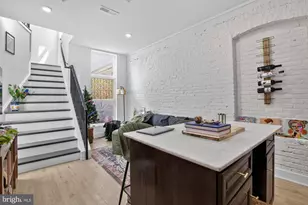 59 N 2nd St, Philadelphia, PA 19106 - Photo 2