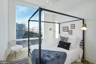 2031 S 20th St, Philadelphia, PA 19145 - Photo 12