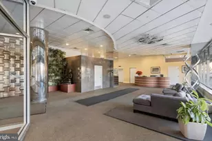 1100 Vine St, Philadelphia, PA 19107 - Photo 30
