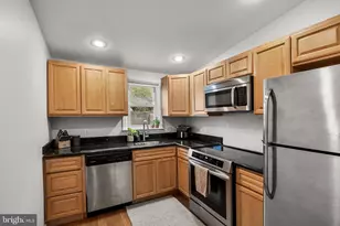 2439 E Letterly St, Philadelphia, PA 19125 - Photo 8