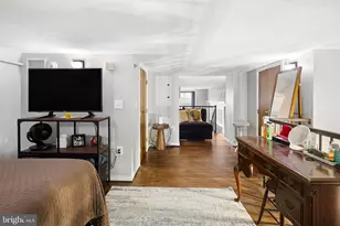 1201 Fitzwater St, Philadelphia, PA 19147 - Photo 12