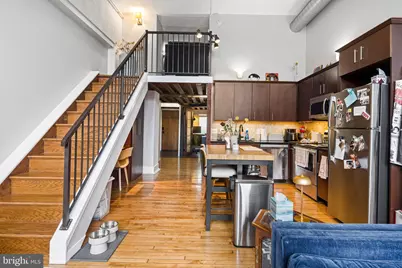 1201 Fitzwater Street #310, Philadelphia, PA 19147 - Photo 2