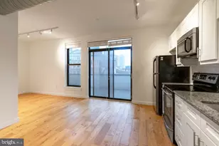 224 Church St, Philadelphia, PA 19106 - Photo 4