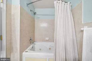2520 Webster St, Philadelphia, PA 19146 - Photo 16