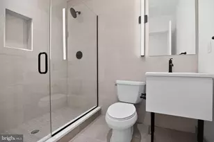 635 N 7th St, Philadelphia, PA 19123 - Photo 30