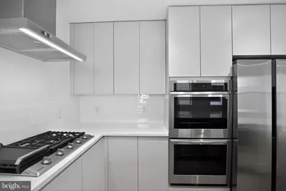 635 N 7th St #B4B, Philadelphia, PA 19123 - Photo 12