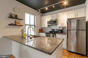 224 Church St, Philadelphia, PA 19106 - Photo 2