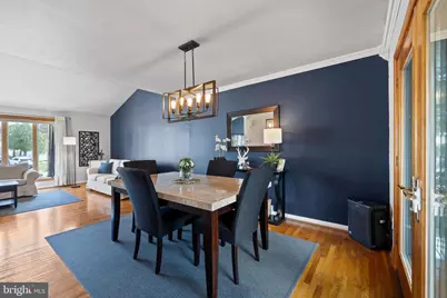 1044 Bloomfield Avenue, Philadelphia, PA 19115 - Photo 20