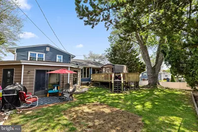 1044 Bloomfield Avenue, Philadelphia, PA 19115 - Photo 30