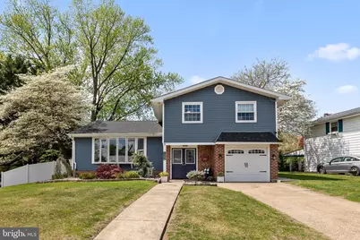 1044 Bloomfield Avenue, Philadelphia, PA 19115 - Photo 1