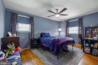 1044 Bloomfield Avenue, Philadelphia, PA 19115 - Photo 26