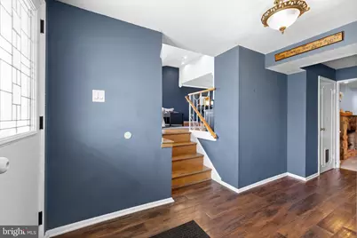 1044 Bloomfield Avenue, Philadelphia, PA 19115 - Photo 4