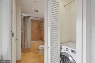 1701 Locust St, Philadelphia, PA 19103 - Photo 6