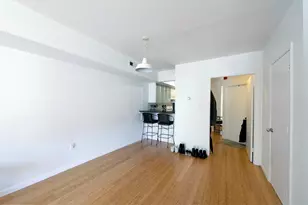 447 Fairmount Ave, Philadelphia, PA 19123 - Photo 6