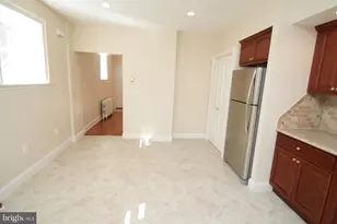 1927 S 10th St, Philadelphia, PA 19148 - Photo 12