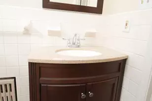 1927 S 10th St, Philadelphia, PA 19148 - Photo 14